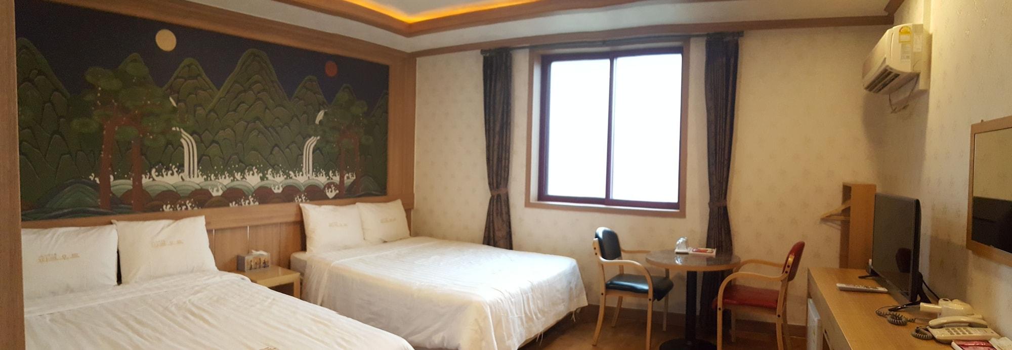 Hotel Parkwood Incheon Airport Екстериор снимка