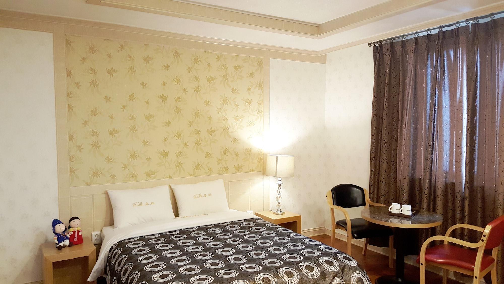 Hotel Parkwood Incheon Airport Екстериор снимка