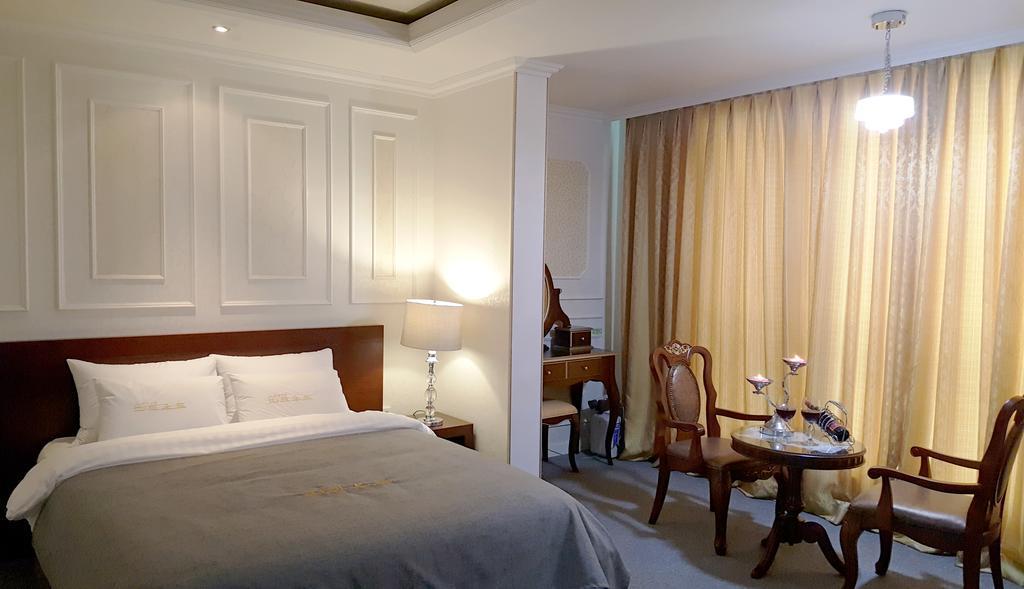 Hotel Parkwood Incheon Airport Екстериор снимка