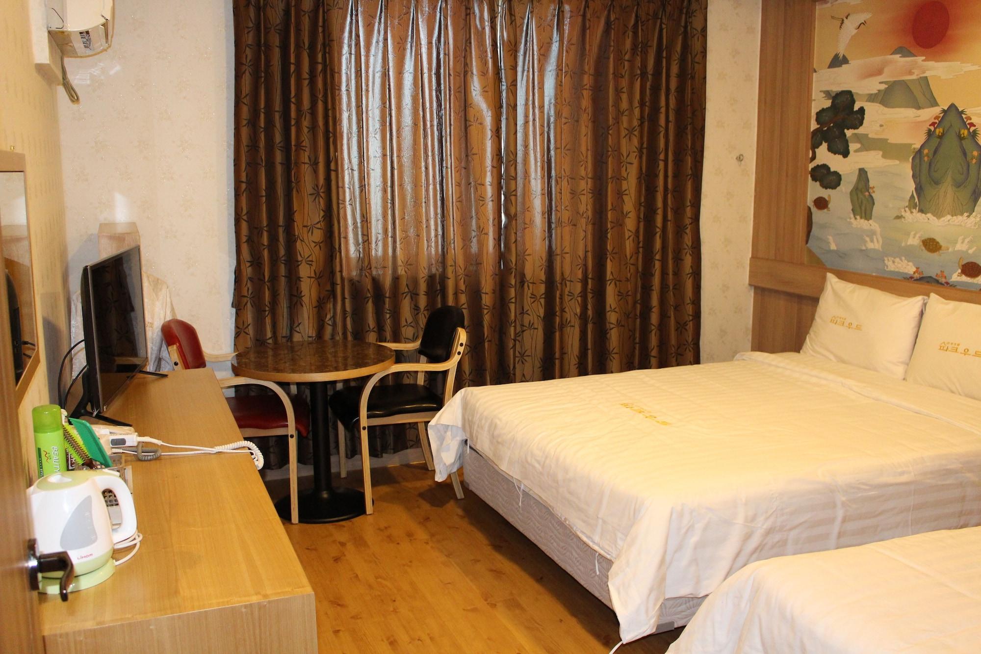 Hotel Parkwood Incheon Airport Екстериор снимка